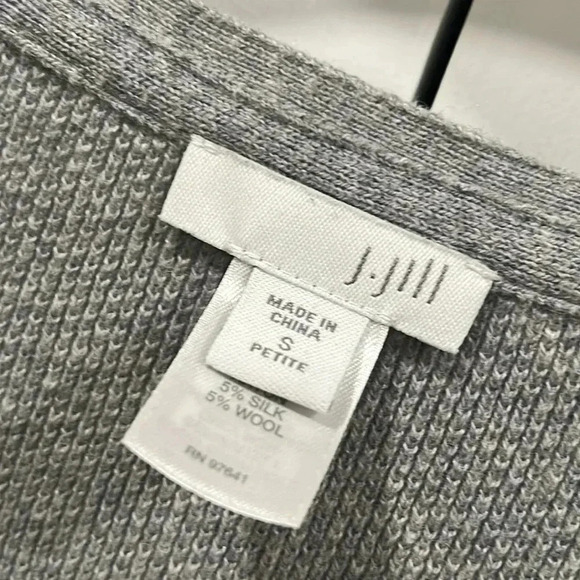 J. Jill Vneck sweater - Picture 2 of 8